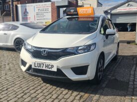 Honda Jazz/Fit 1.5 Petrol Hybrid 2017(17) 5 Seats 5 dr (Fresh Import, Finance Available)