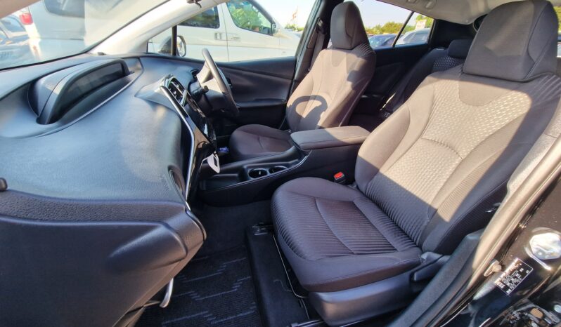 Toyota Prius 1.8 Hybrid 2018(18) VVT-h CVT 5 Seats 5dr ULEZ Free (Fresh Import, Finance Available) full