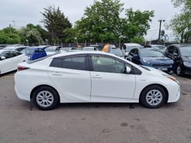 Toyota Prius 1.8 Hybrid 2018(18) VVT-h CVT 5dr ULEZ Free (Fresh Import, Finance Available)