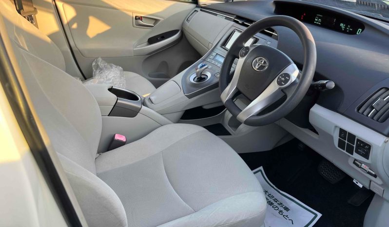 Toyota Prius 1.8 Hybrid 2012(12) 5 Seats 5dr 2 Keys ULEZ FREE (Fresh Import, Finance Available) full