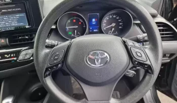 Toyota CH-R 1.8 Hybrid 2019(19) 5 Seats 5dr ULEZ Free (Fresh Import, Finance Available) full