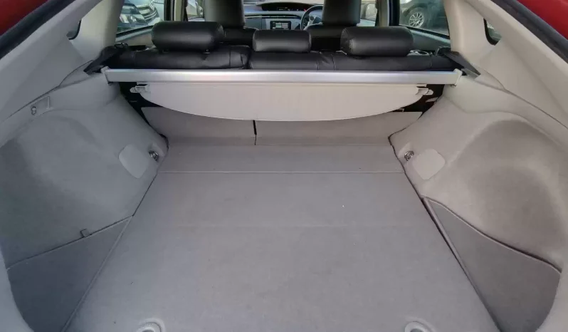 Toyota Prius 1.8 Hybrid 2015(15) 5 Seats 5dr ULEZ Free (Fresh Import, Finance Available) full