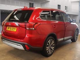 Mitsubishi Outlander 2.0 Petrol 2021(70) Automatic 7 Seats Wheelchair Accessible MIVEC Exceed CVT 4WD Euro 6 (s/s) 5dr ULEZ Free (UK Model, Finance Available)