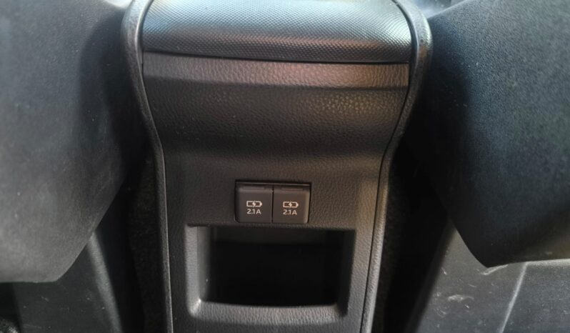 Toyota Voxy 1.8 Hybrid 2021(70) 7 Seats 5dr MPV ULEZ Free (Fresh Import, Finance Available) full