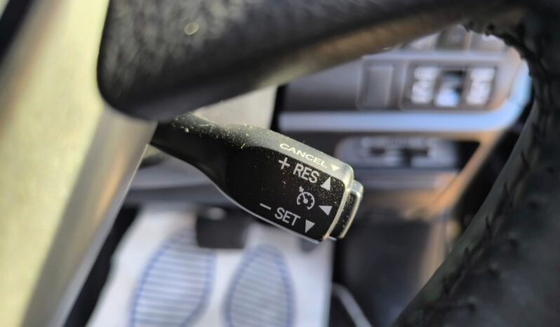 Toyota Voxy 1.8 Hybrid 2021(70) 7 Seats 5dr MPV ULEZ Free (Fresh Import, Finance Available) full