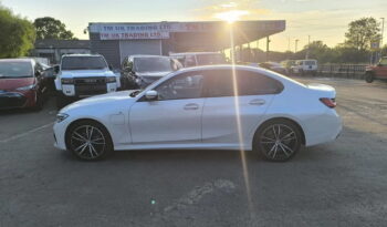 BMW 3 Series 2.0 Plugin Hybrid 2019(69) 330e 12kWh M Sport Saloon 5 Seats 4dr 2 keys Euro 6 ULEZ Free PCO Eligible (UK Model, Finance Available) full