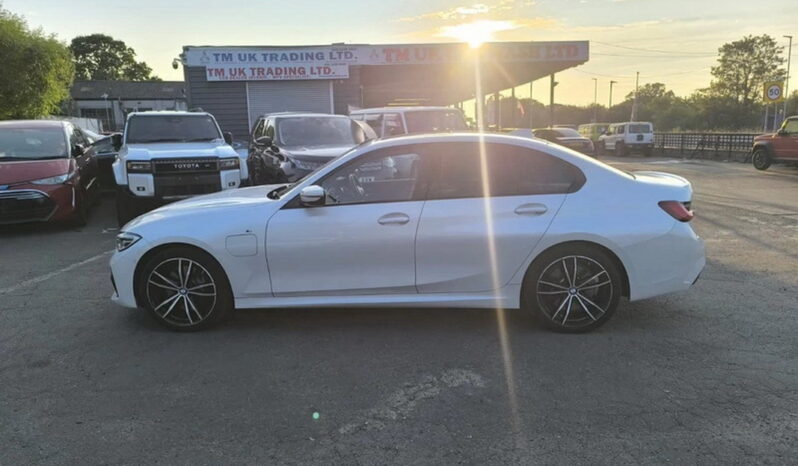 BMW 3 Series 2.0 Plugin Hybrid 2019(69) 330e 12kWh M Sport Saloon 5 Seats 4dr 2 keys Euro 6 ULEZ Free PCO Eligible (UK Model, Finance Available) full