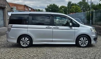 HONDA STEP WAGON Spada 2.0 Petrol 2013(13) Automatic 8 Seats 5dr (Fresh Import, Finance Available) full