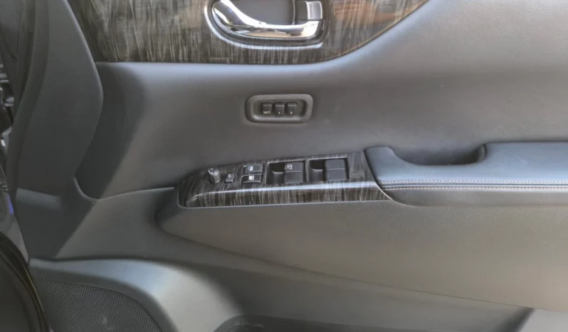 Nissan Elgrand 3.5 Petrol 2013(13) Automatic 7 Seats 5dr  Premium Edition 4WD MPV ULEZ Free (Fresh Import, Finance Available) full