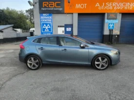 Volvo V40 1.6 Petrol 2013(13) Automatic T4 SE 5 Seats Hatchback 5dr Powershift Euro 5 ULEZ Free (Fresh Import, Finance Available)