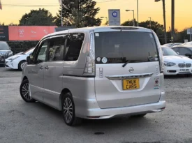 Nissan Serena 2.0 Petrol Hybrid 2015(15) Automatic Highway Star S-Hybrid system 8 Seats 5dr ULEZ Free (Fresh Import, Finance Available)