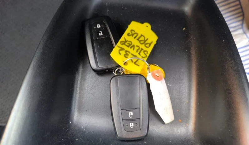 Toyota Prius 1.8 Hybrid 2018(18) 5 Seats 5dr ULEZ Free (Fresh Import, Finance Available) full
