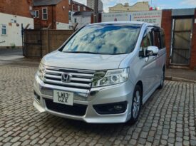 HONDA STEP WAGON Spada 2.0 Petrol 2013(13) Automatic 8 Seats 5dr (Fresh Import, Finance Available)