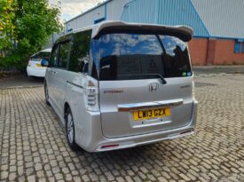 HONDA STEP WAGON Spada 2.0 Petrol 2013(13) Automatic 8 Seats 5dr (Fresh Import, Finance Available)