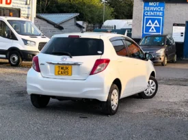 Toyota Yaris/Vitz 1.3 Petrol 2013(13) Automatic 5 Seats 5dr 4WD ULEZ Free (Fresh Import, Finance Available)