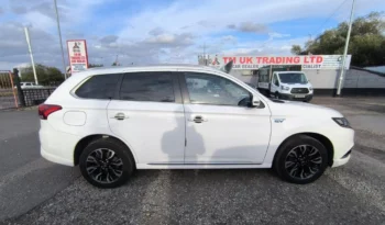 Mitsubishi Outlander 2.0 Plugin Hybrid 2016(16) 12kWh GX3h SUV 4WD Euro 6 Road Tax 20 ULEZ Free (UK Model, Finance Available) full
