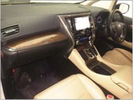Toyota Alphard 2.5 Hybrid 2015(15) Automatic 7 Seats 5dr MPV 4WD ULEZ Free (Fresh Import, Finance Available)
