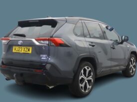 Toyota RAV4 2.5 Plugin Hybrid 2023(23) 18.1kWh Dynamic SUV 5dr 4WD Glass Roof Panel Euro 6 ULEZ Free PCO Eligible (UK Model, Finance Available)