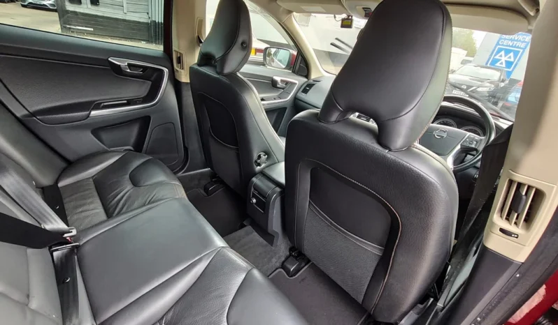 Volvo XC60 2.0 Petrol 2012(12) Automatic T5 5 Seats 5dr SUV 2 Keys ULEZ Free (Fresh Import, Finance Available) full