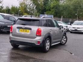 Mini Countryman 1.5 Petrol Automatic 2019(19) Cooper Classic SUV 5dr 2 Keys Euro 6 ULEZ Free (UK Model, Finance Available)