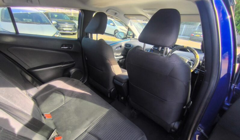 Toyota Prius Active 1.8 Hybrid 2016(16) 2 Keys 5dr 5 Seats Road Tax 20 ULEZ Free (UK Model, Finance Available) full