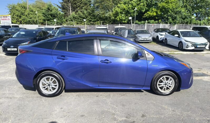 Toyota Prius Active 1.8 Hybrid 2016(16) 2 Keys 5dr 5 Seats Road Tax 20 ULEZ Free (UK Model, Finance Available) full