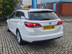 Vauxhall Astra 1.6 Diesel 2019(69) Manual CDTi BlueInjection Design Sports Tourer 5dr 2 owners Euro 6 ULEZ Free (UK Model, Finance Available)