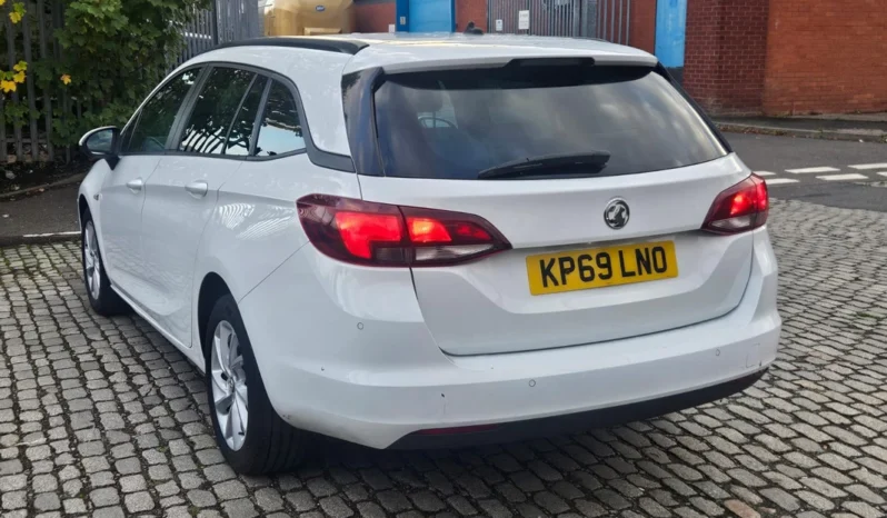 Vauxhall Astra 1.6 Diesel 2019(69) Manual CDTi BlueInjection Design Sports Tourer 5dr 2 owners Euro 6 ULEZ Free (UK Model, Finance Available) full